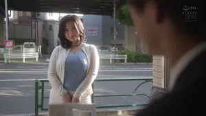 ông xã yếu không làm lên đỉnh, người vợ lên mạng tìm trai trẻ địt khỏe