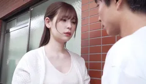 ông chồng tẻ nhạt, vợ yêu nhận ra cậu thanh niên cạnh bên nhà tốt hơn